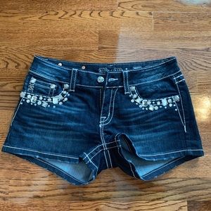 Miss Me Shorts Size 28